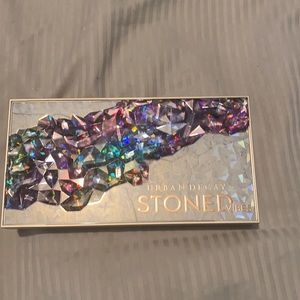 Urban Decay Stoned Vibes Palette